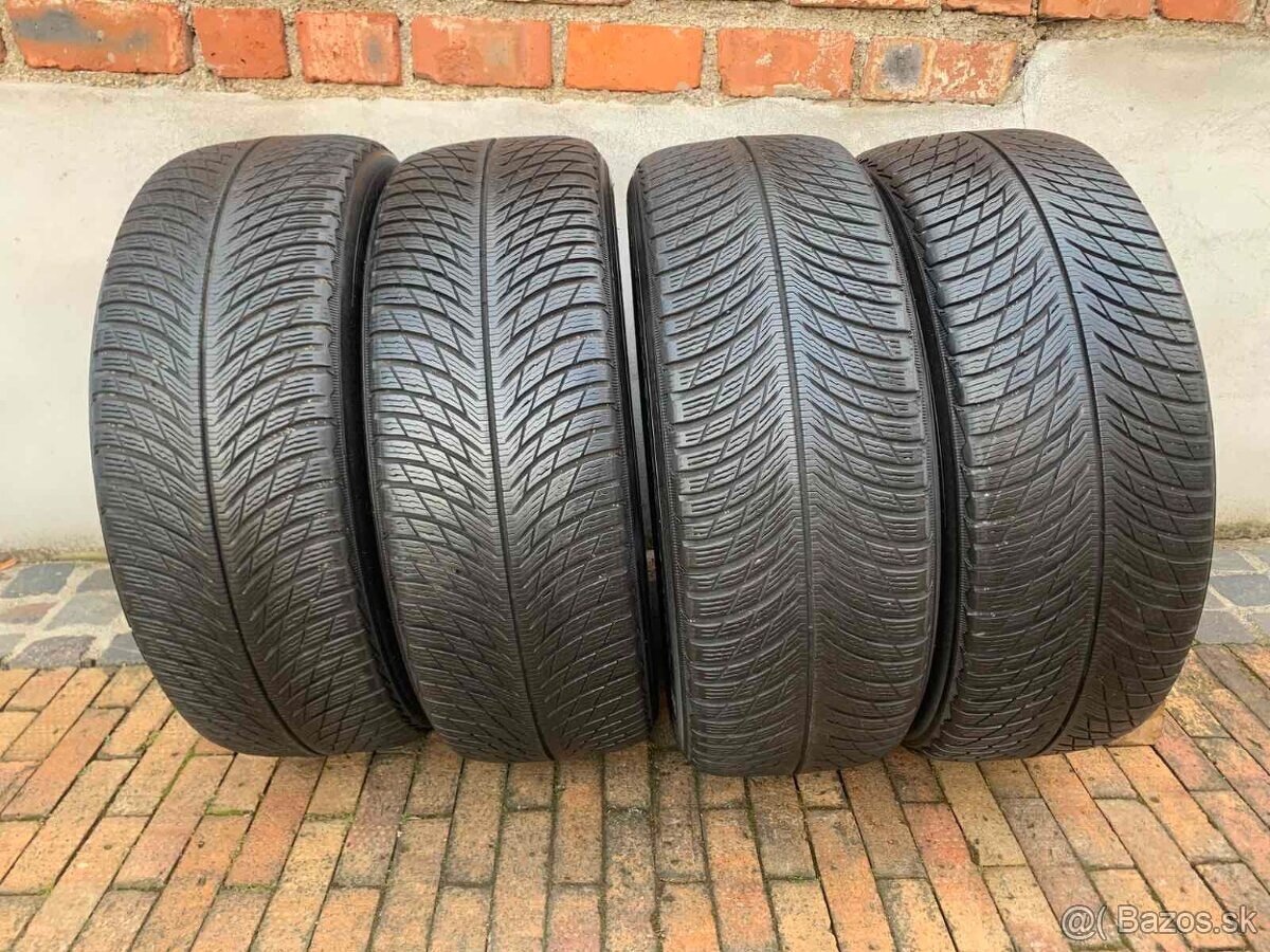 Zimné pneu Michelin Pilot Alpin 5 SUV 235 55 R19