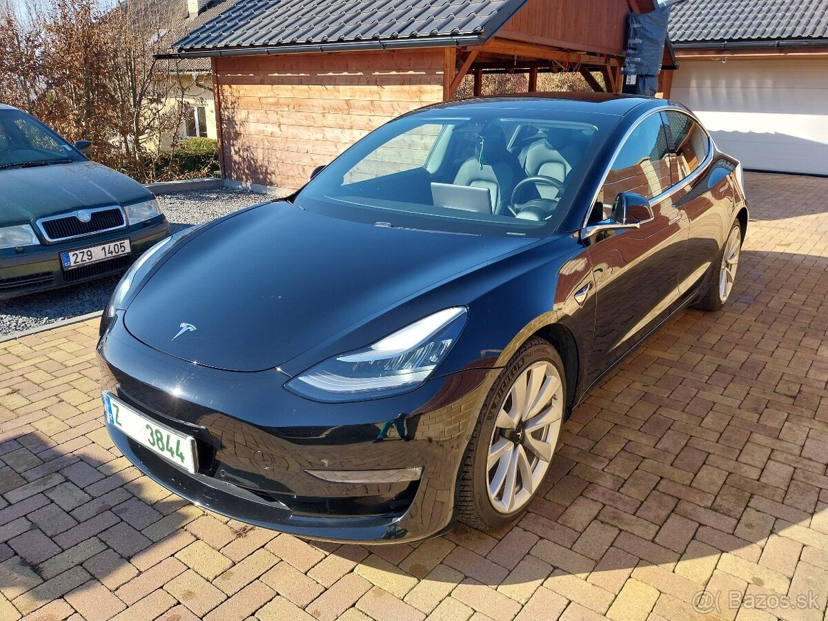 Tesla Model 3 Long Range 75 kWh - 100 700 km, 4X4