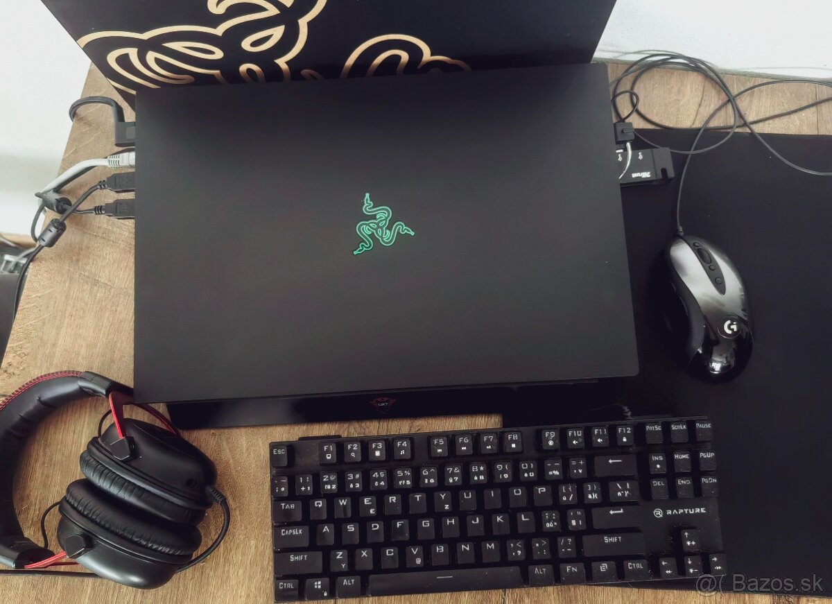 Herný notebook Razer Blade 17