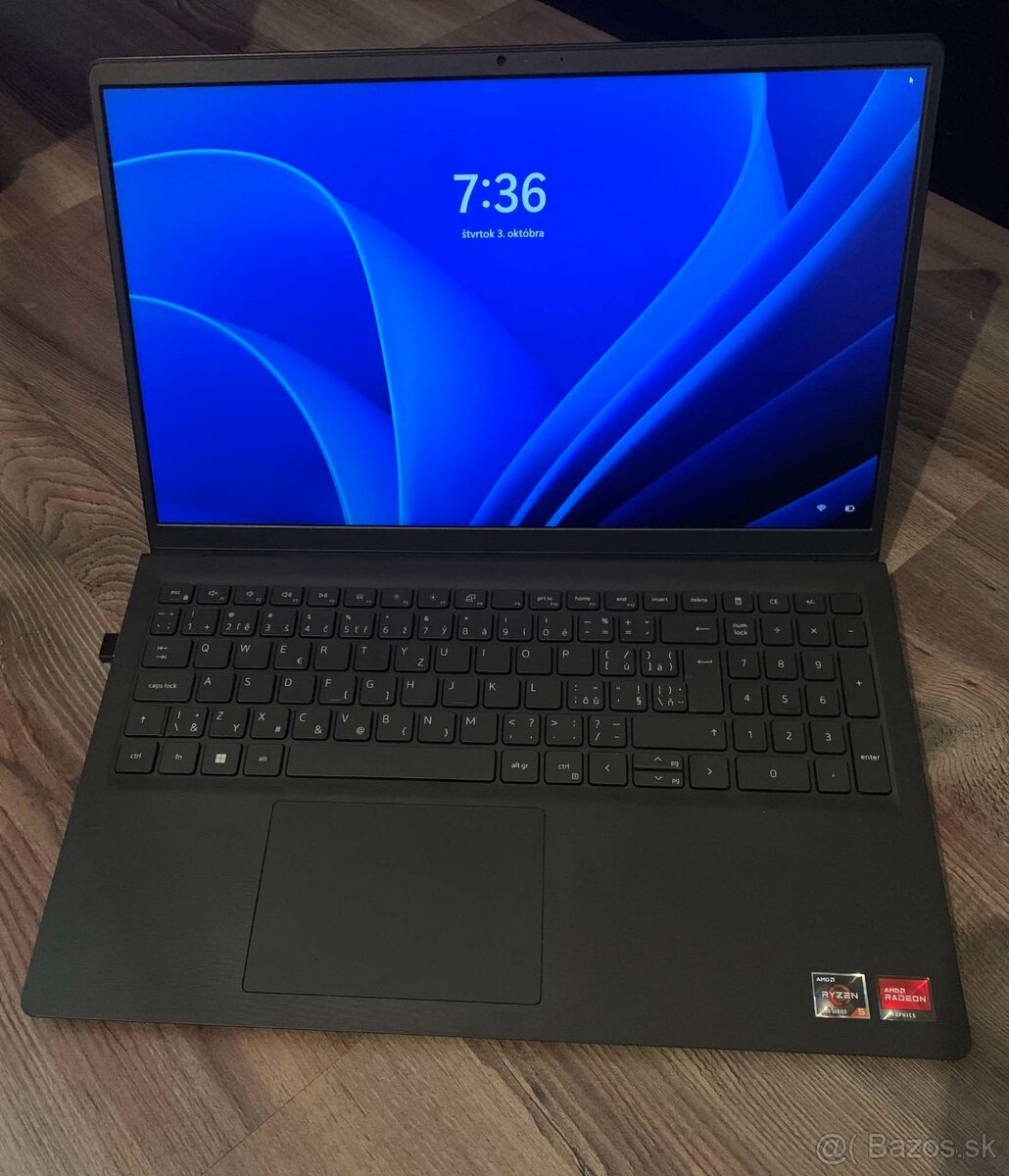 DELL Vostro 3525