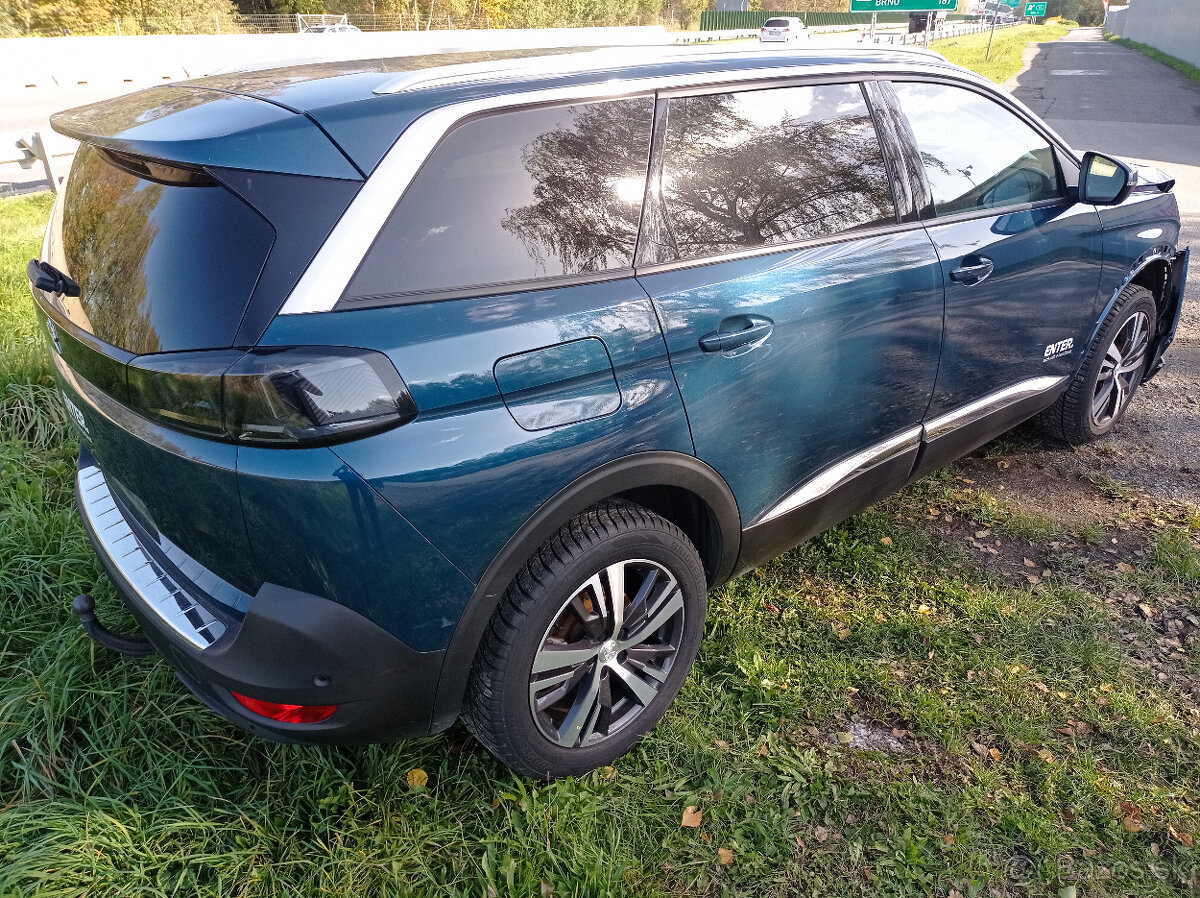 Peugeot 5008 1.2 PureTech Blue Lease Allure / DPH odpočet