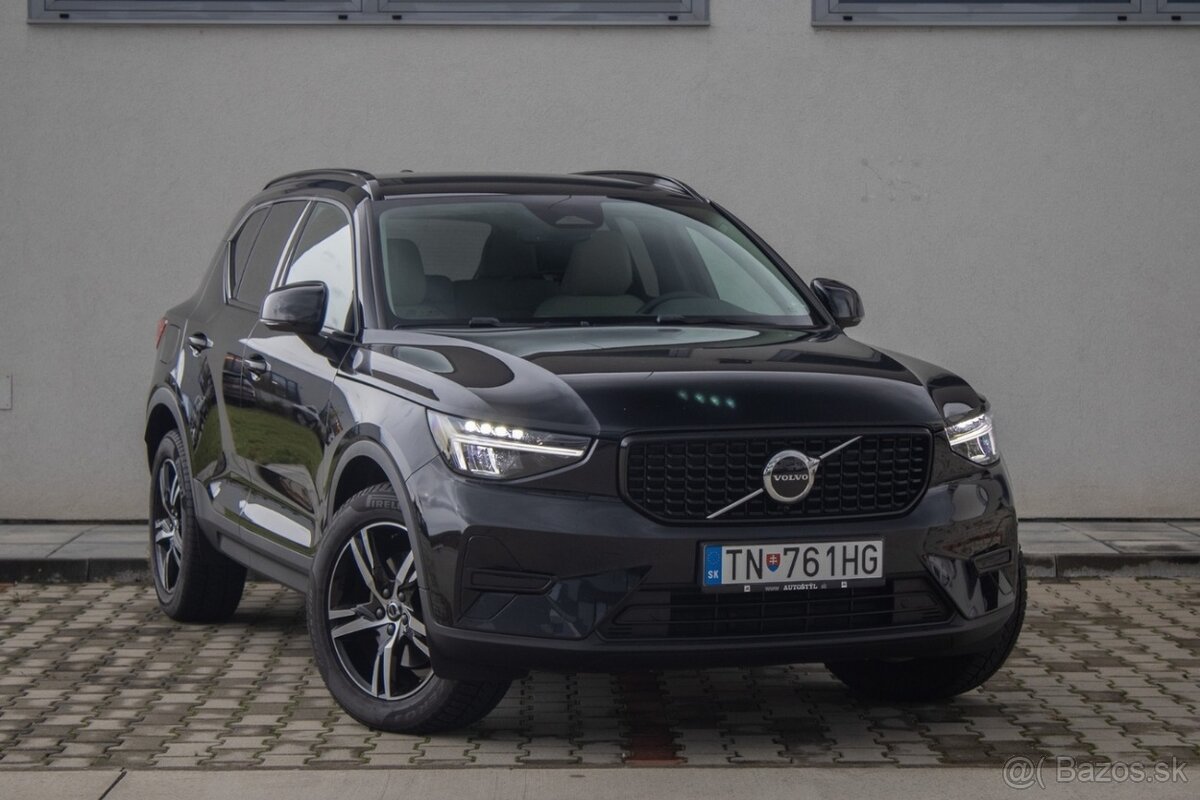 Volvo XC40 B3 AT7 PLUS Dark 163hp