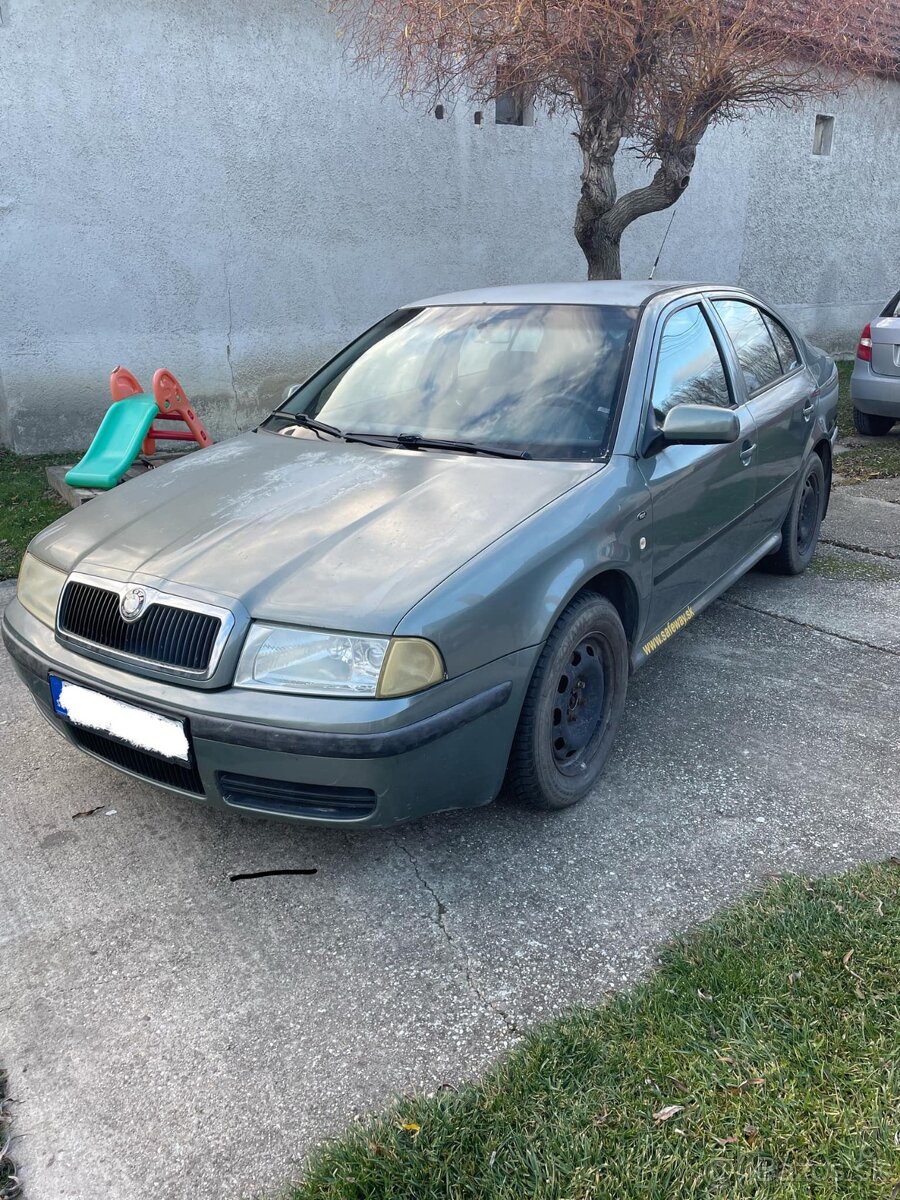 Škoda Octavia 1