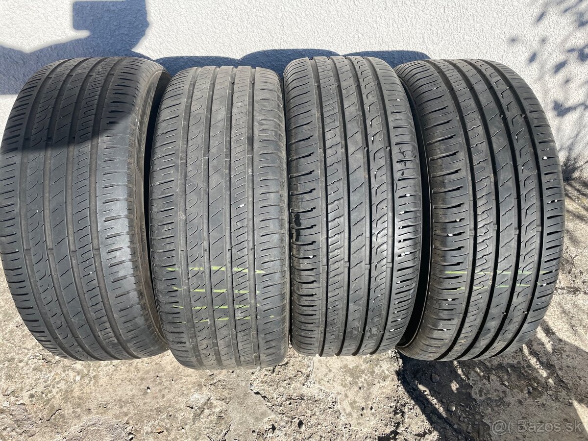 225/55 r17