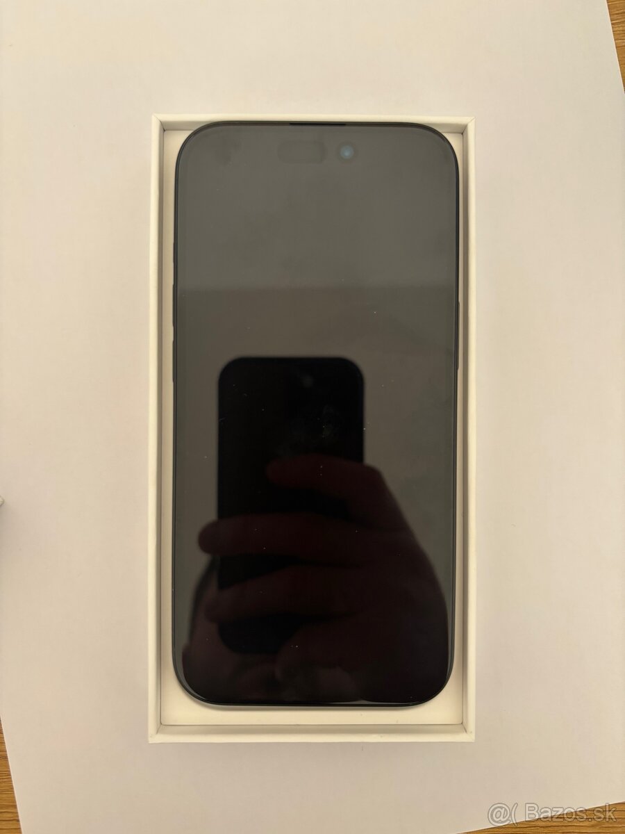 Predám nový iPhone 15 128GB (telefón ma 3 týždne)