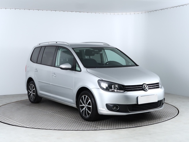 5 dvere Vw touran 1.6 tdi