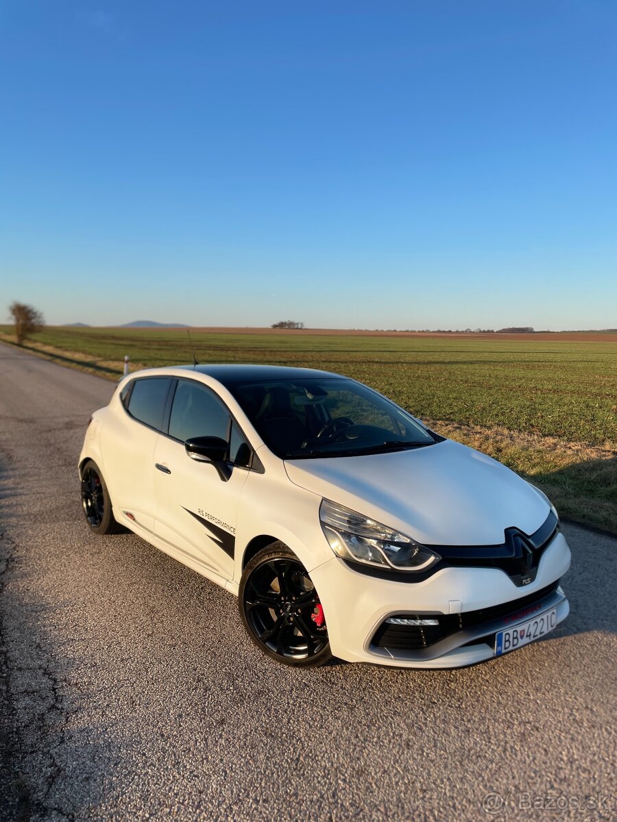 Renault Clio RS 4 Trophy 220 EDC - Nová STK/EK