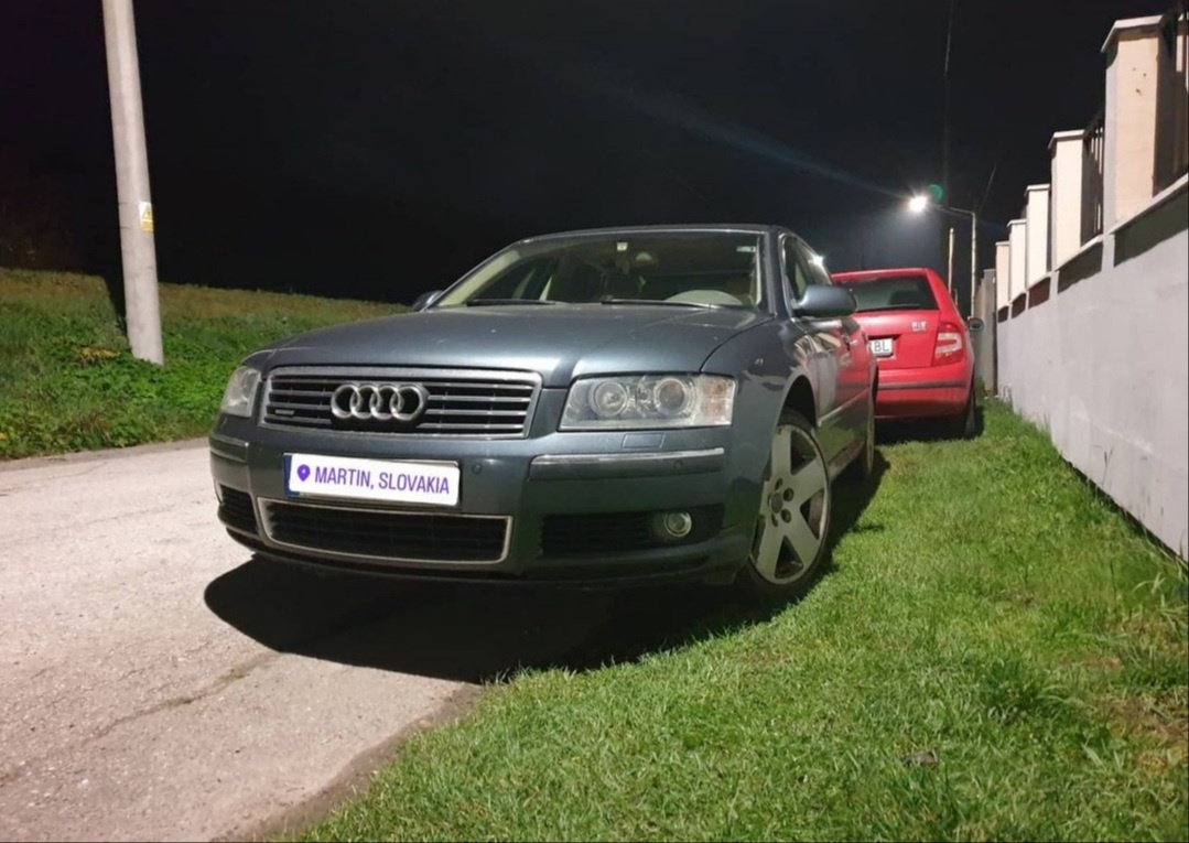 Audi A8 D3 4,2 Mpi/ BFM / Na diely v celku