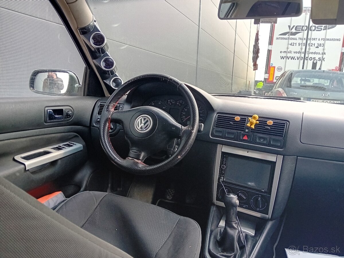 Golf 4   1.9