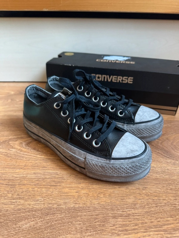 Converse Low Platform