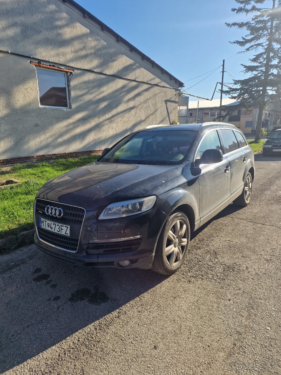 Rozpredám audi q7 4l