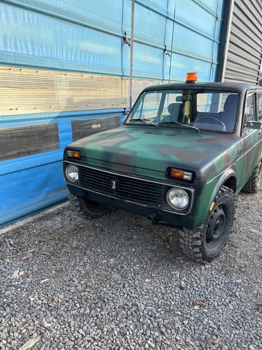 Lada Niva 1.6 bez spz