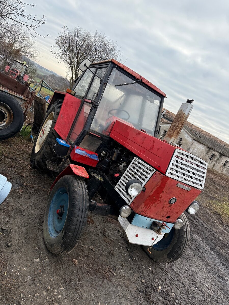 Zetor 8011 bez Tp a ŠPZ