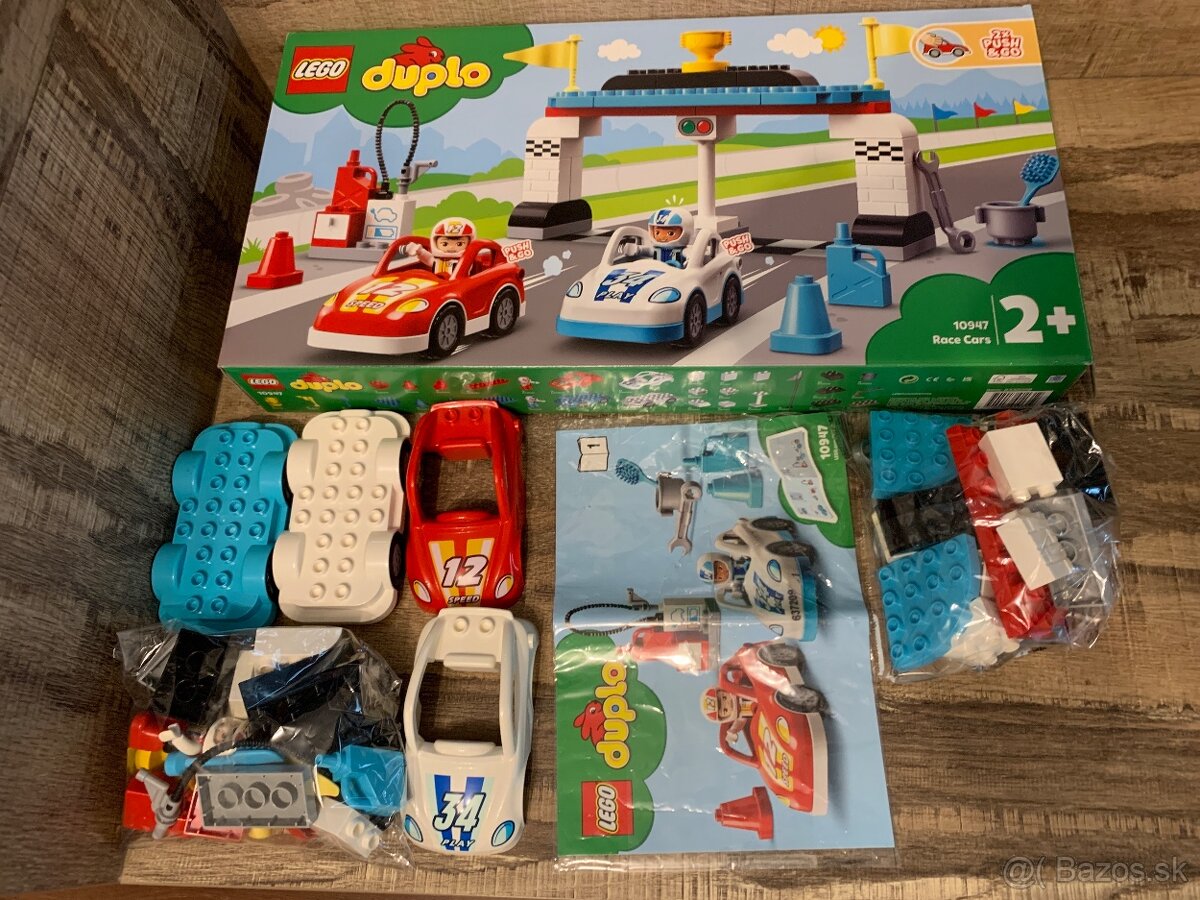 Predám Lego DUPLO 10947 - Pretekárske autá - Race Cars