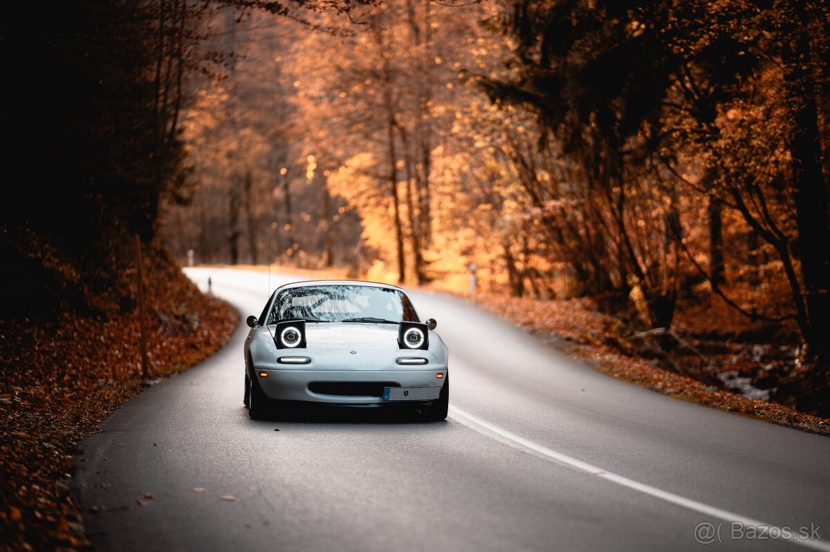 Mazda Miata MX-5 NA 1990 (hardtop + kopec dielov