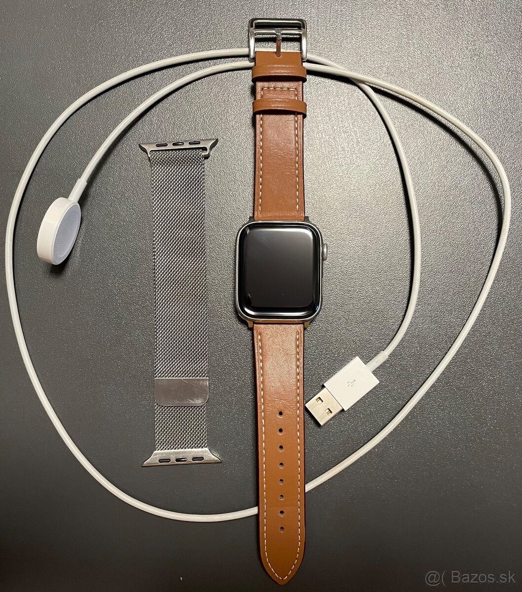 Stainless steel - Apple Watch Series 4, 44mm