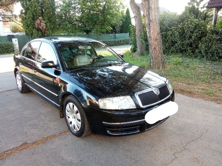 Škoda Superb 2.5 TDI  120 kw