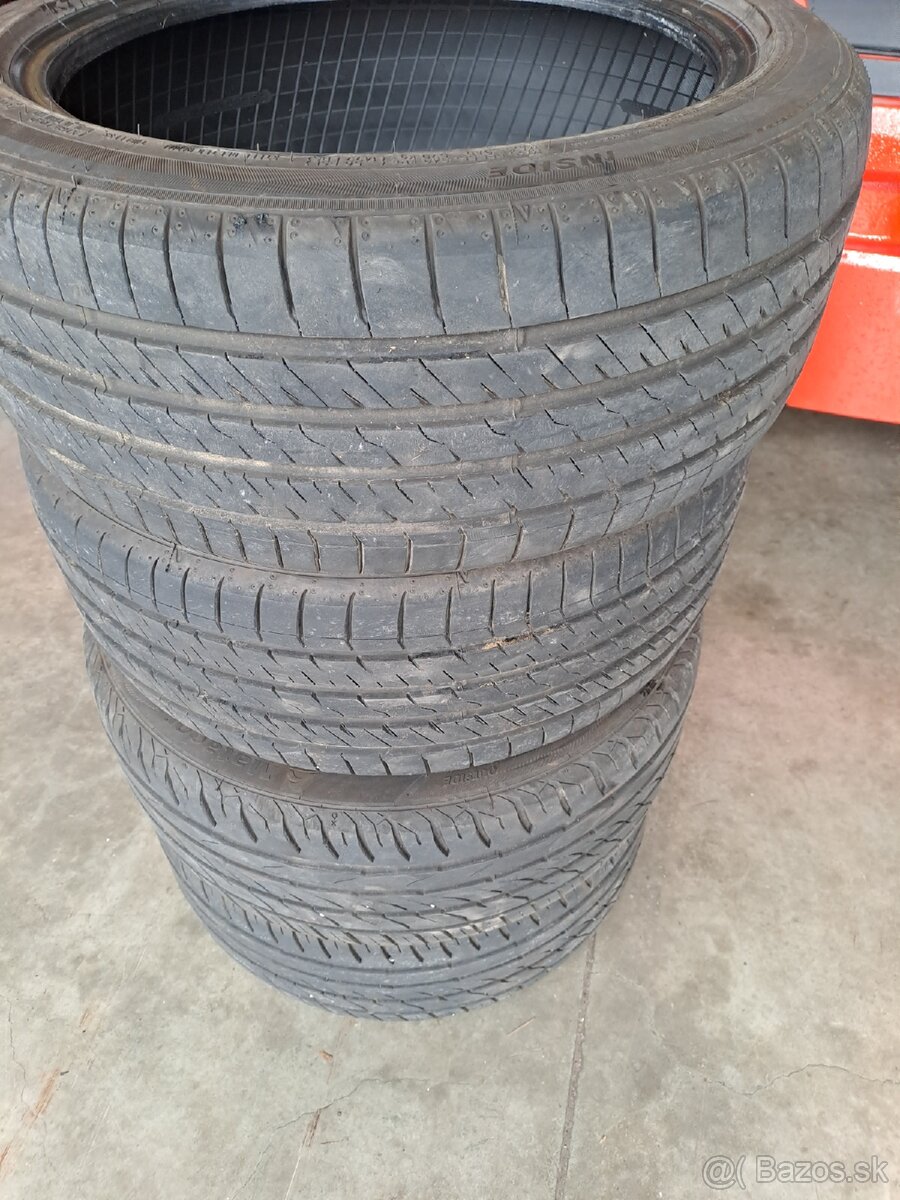 225/45R17