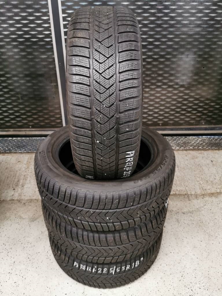 Pirelli Sottozero 225/55 R18 102V zimné pneumatiky