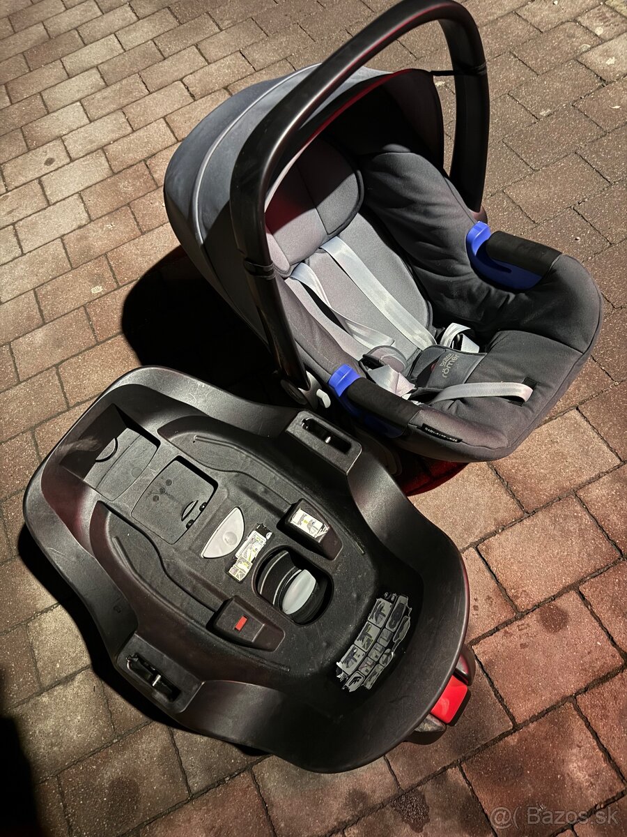 Predám Britax romer baby safe i-size s isofix