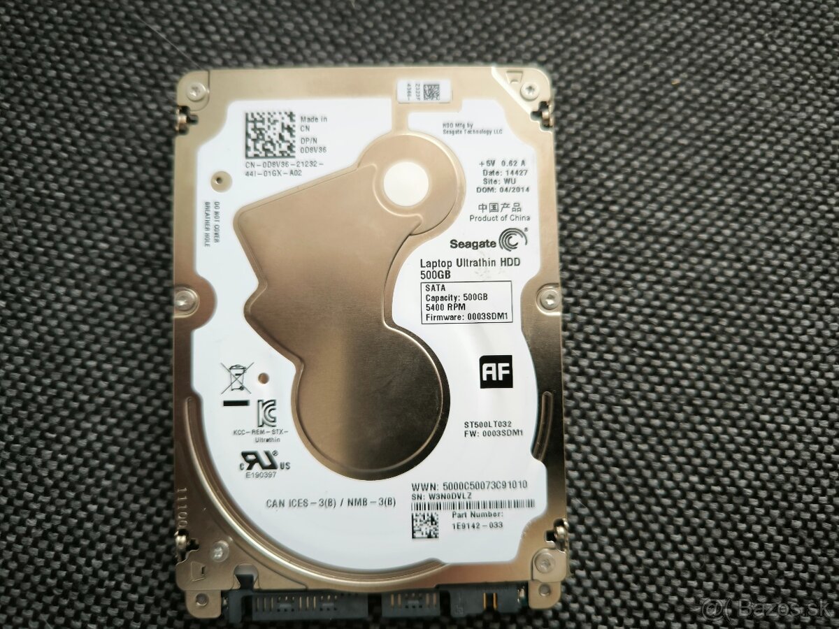 Predám 2,5 palca SATA hard seagate disk 500gb 5400otacok ten