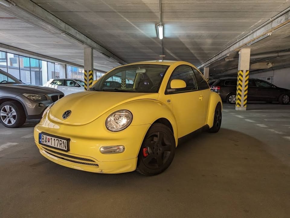 VW New Beetle