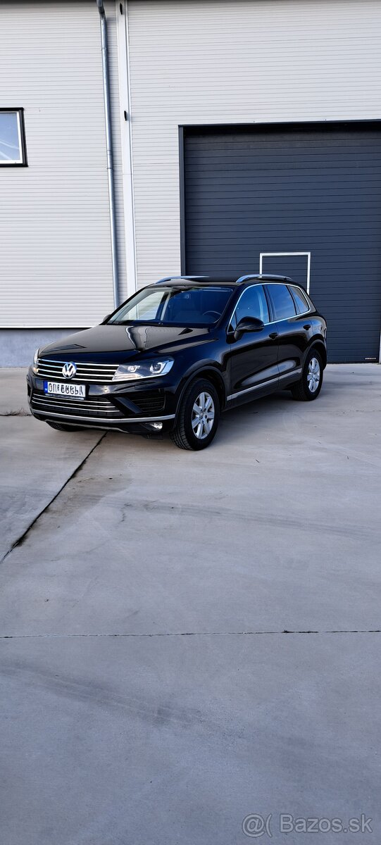 Volkswagen Touareg -3.0 TDI