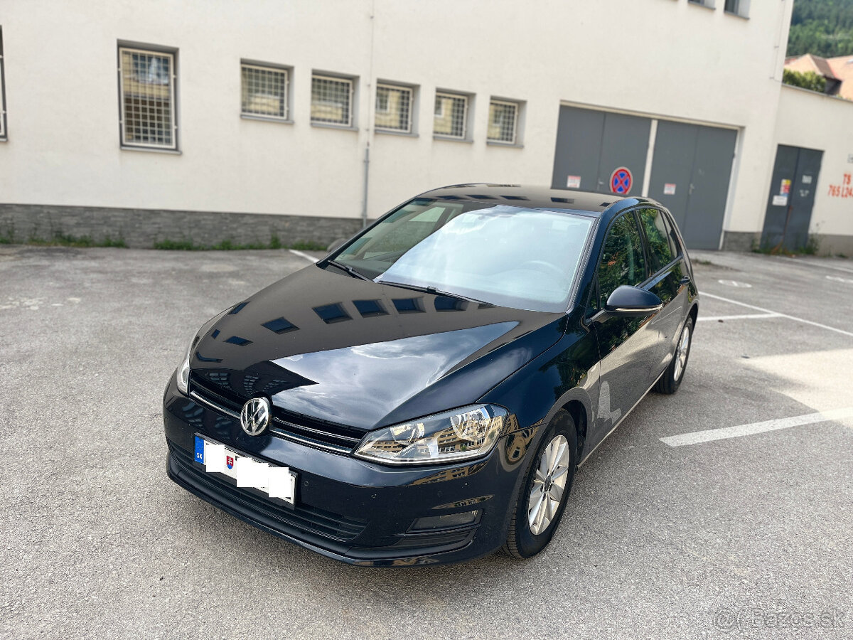 Volkswagen Golf VII