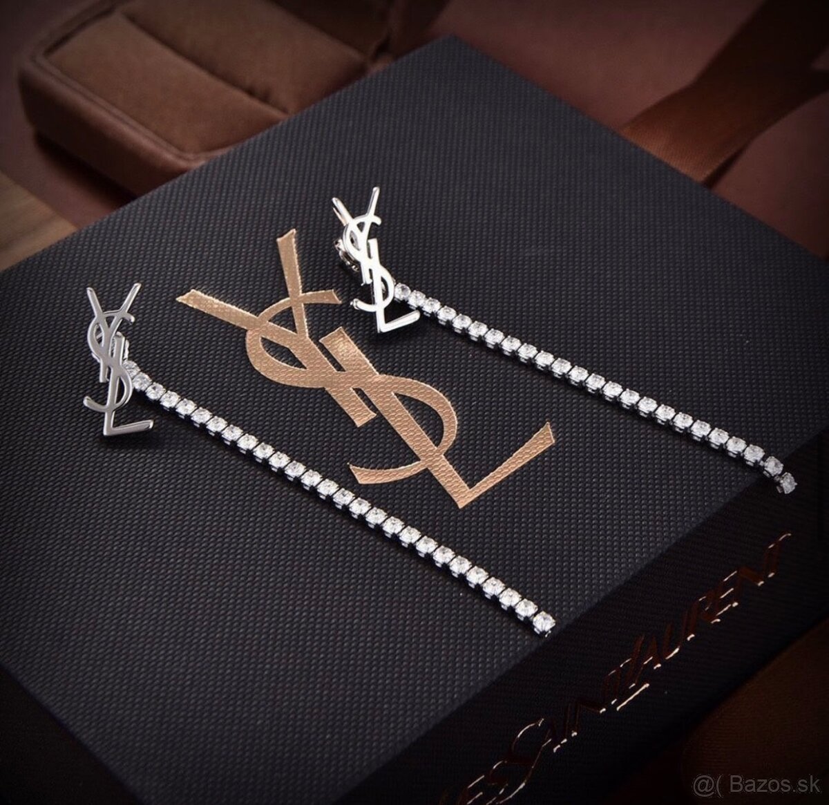 YSL nausnice strasove 2023 kolekcia