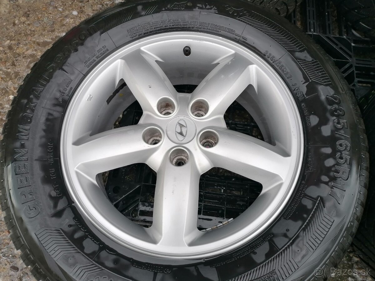 Alu sada=5x114,3=HYUNDAI SANTA FE=s pneu i bez=235/65 R17