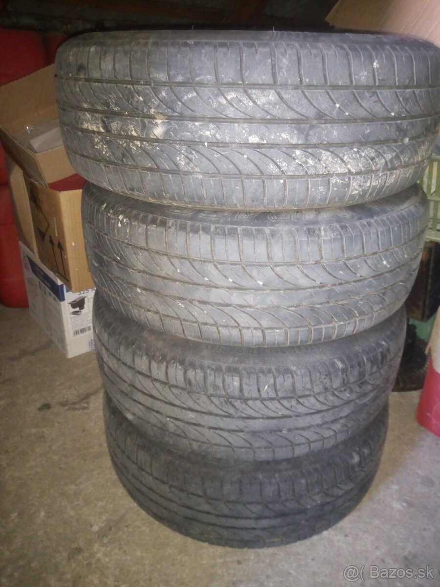 Predám pneu 185/60 R14 +elektrony