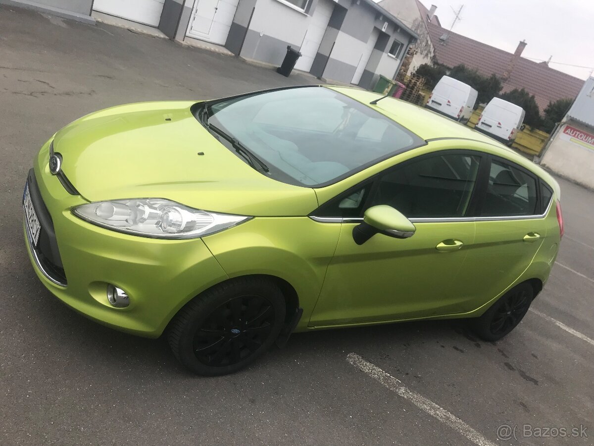 Ford Fiesta 1,25 benzin 60kw r.v 2010 kup,na Slovensku