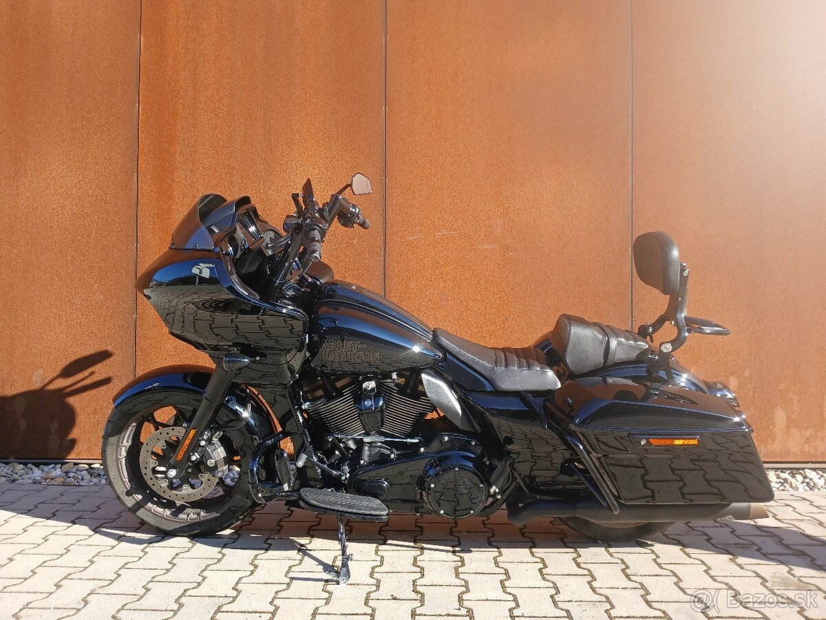 Harley-Davidson Road Glide ST