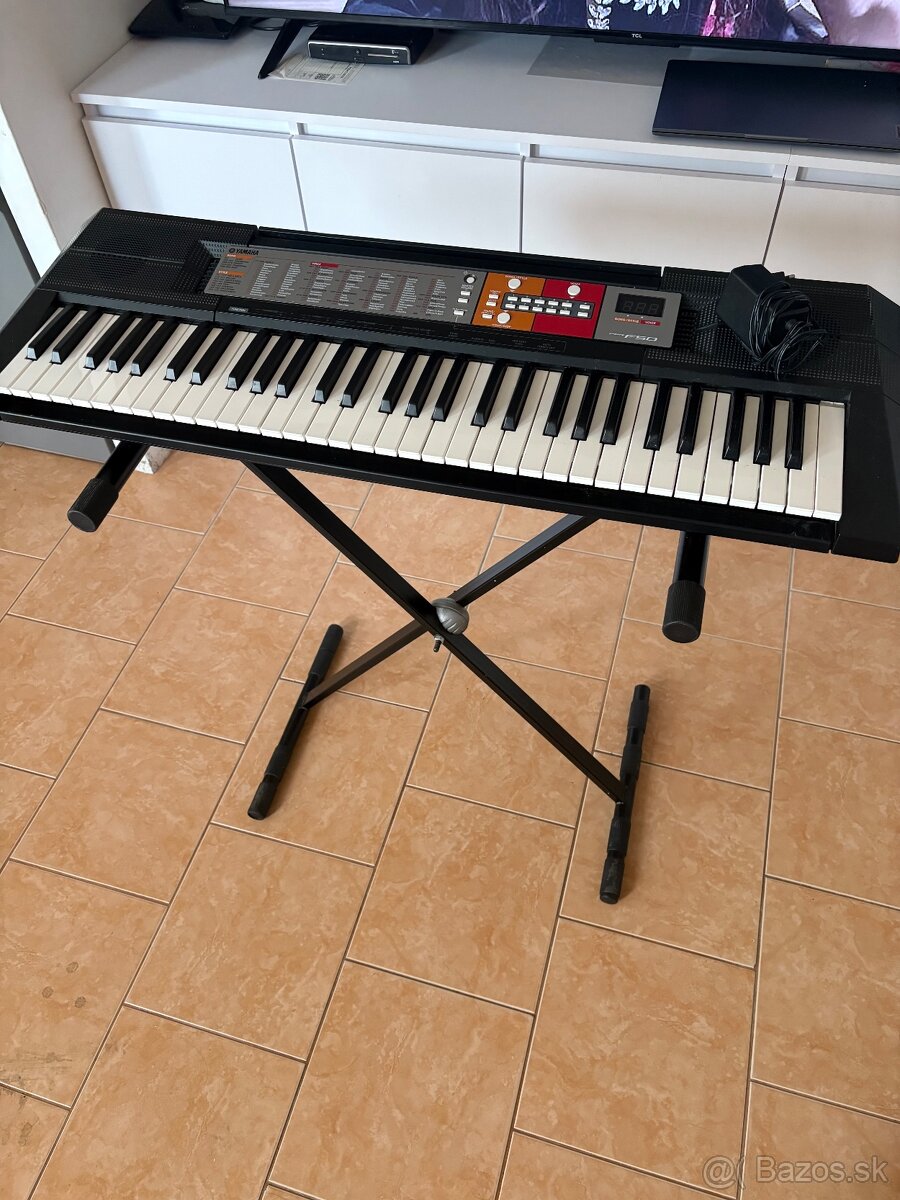 Yamaha psr f50