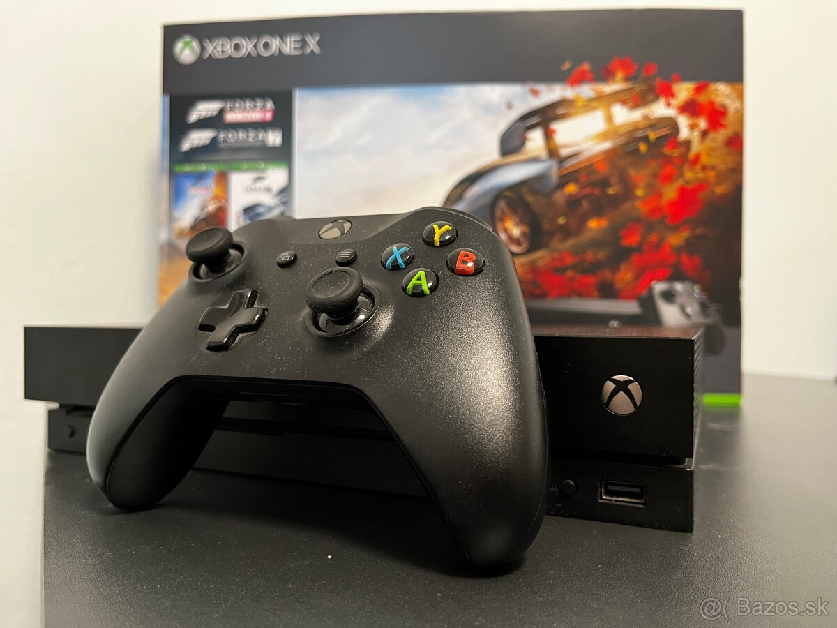 Xbox one x 1TB + Xbox Sluchadla