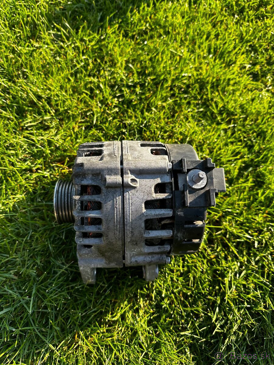 Mercedes-Benz Sprinter B907 2.0 140kw alternator