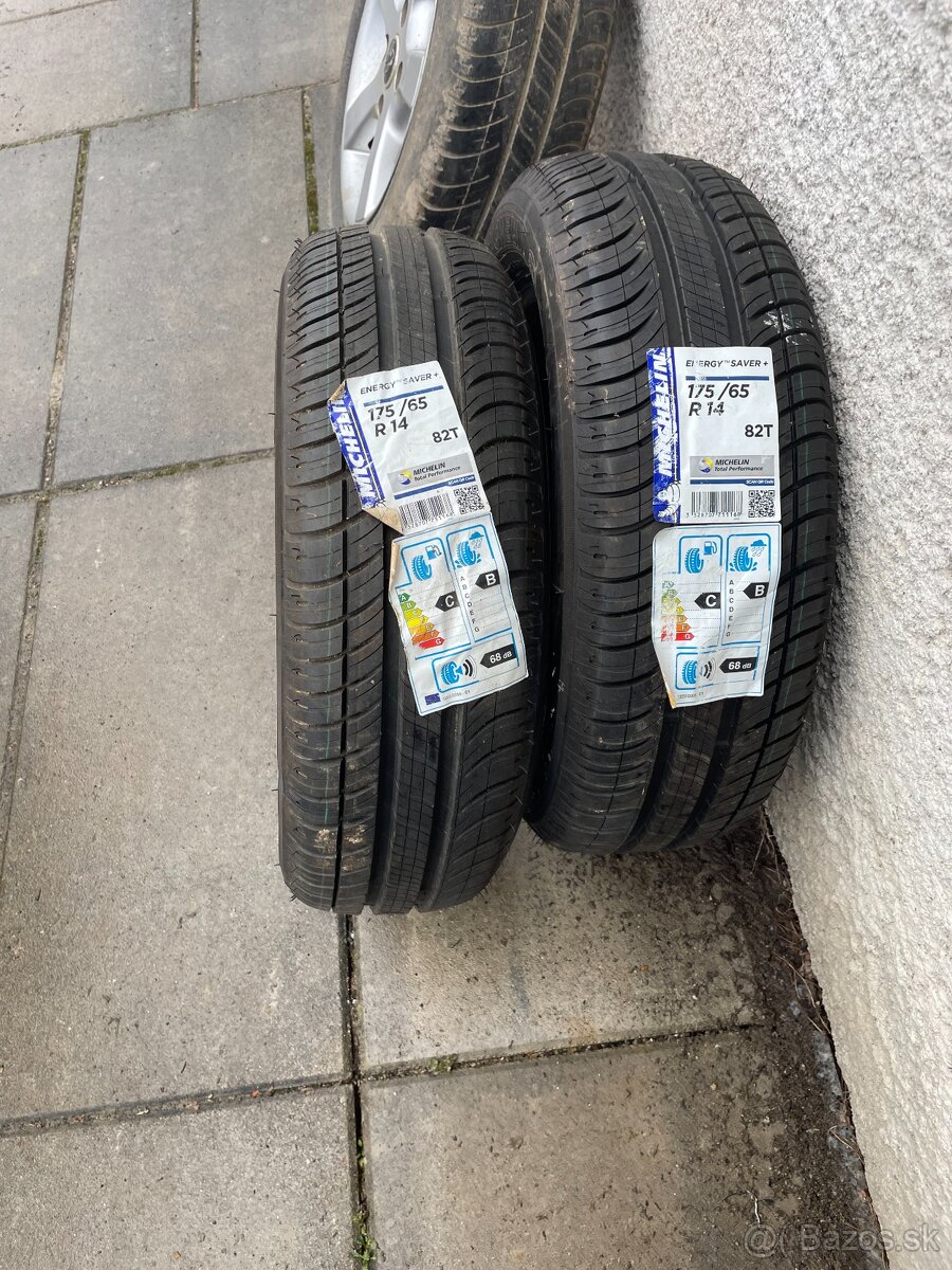 Predám letne pneu.175/65R14