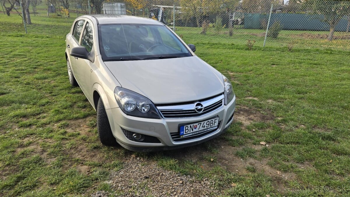 Astra 1.4i 66kw 2010