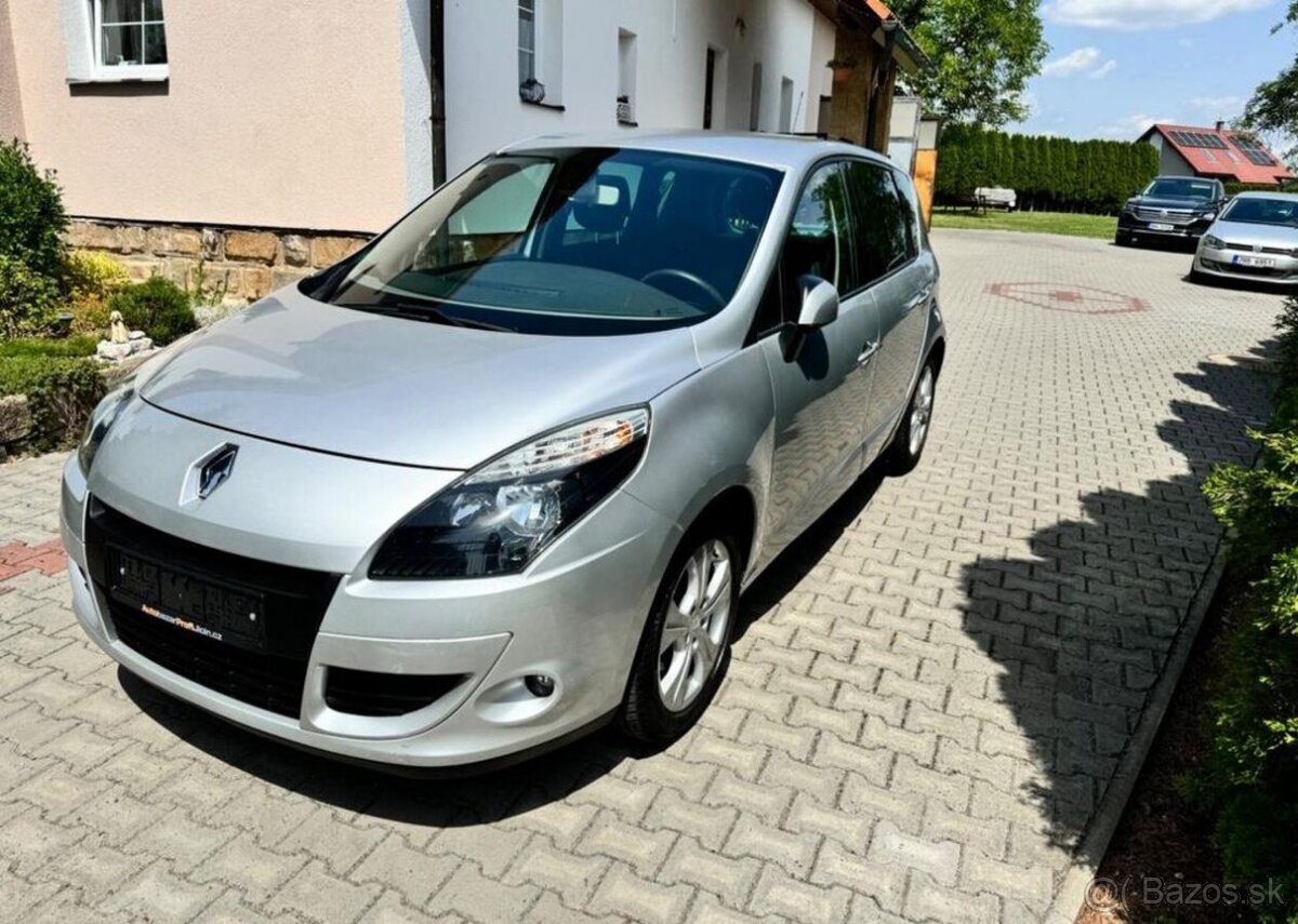 Renault Scénic 1,6i/16V pravidel.servis Tažné benzín manuál