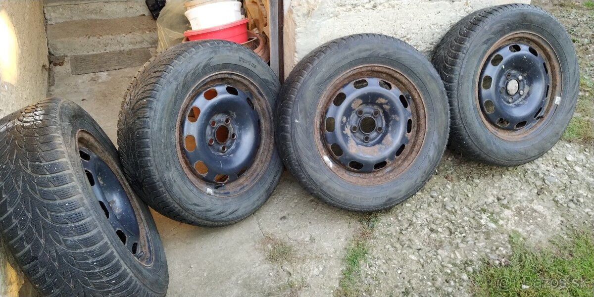 Zimná sada Nokian 195/65 R15 na diskoch VW 5x100