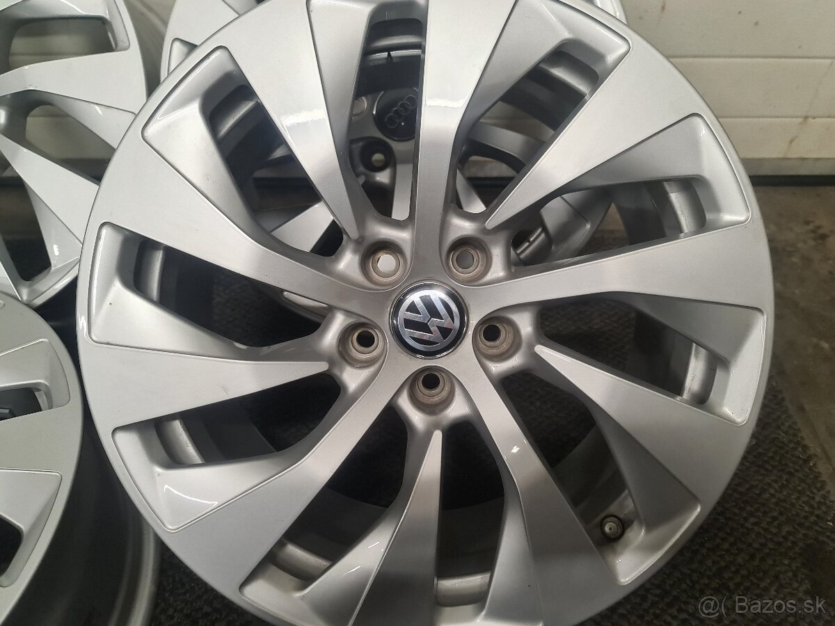 5X112 R18 8,0J ET26 ALU DISKY AUDI