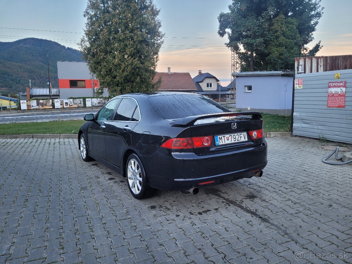 Honda Accord  2.4 LPG