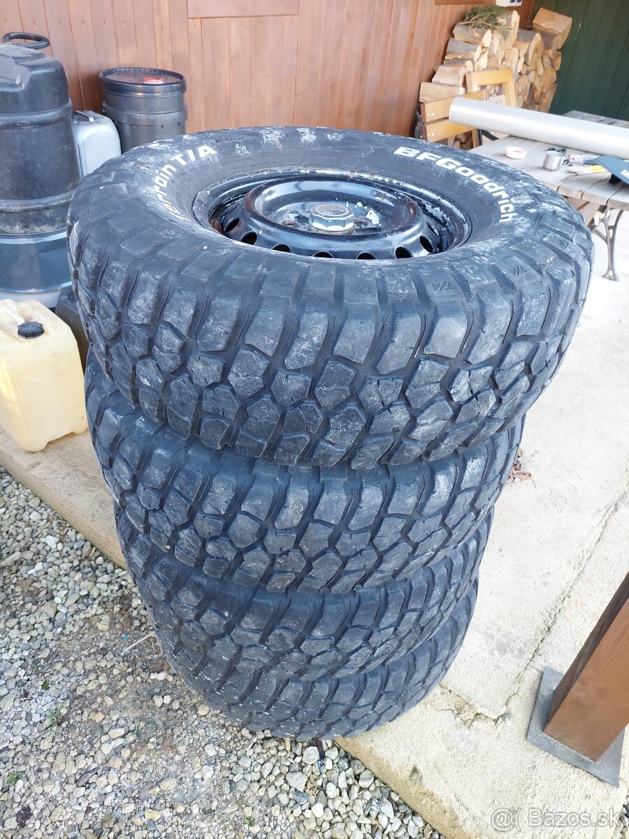 285/75 R16  ( 6x139,7 )