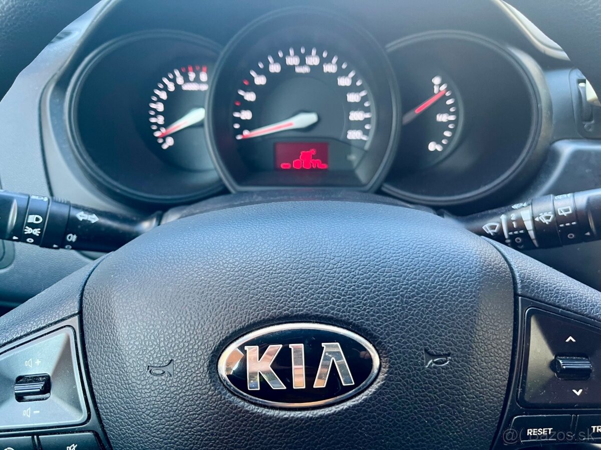 Kia Rio 2013