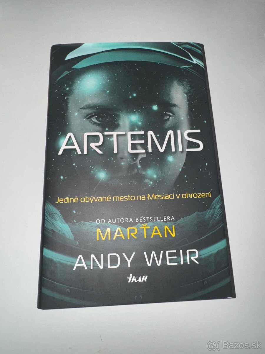 Kniha Artemis Marťan A. Weir