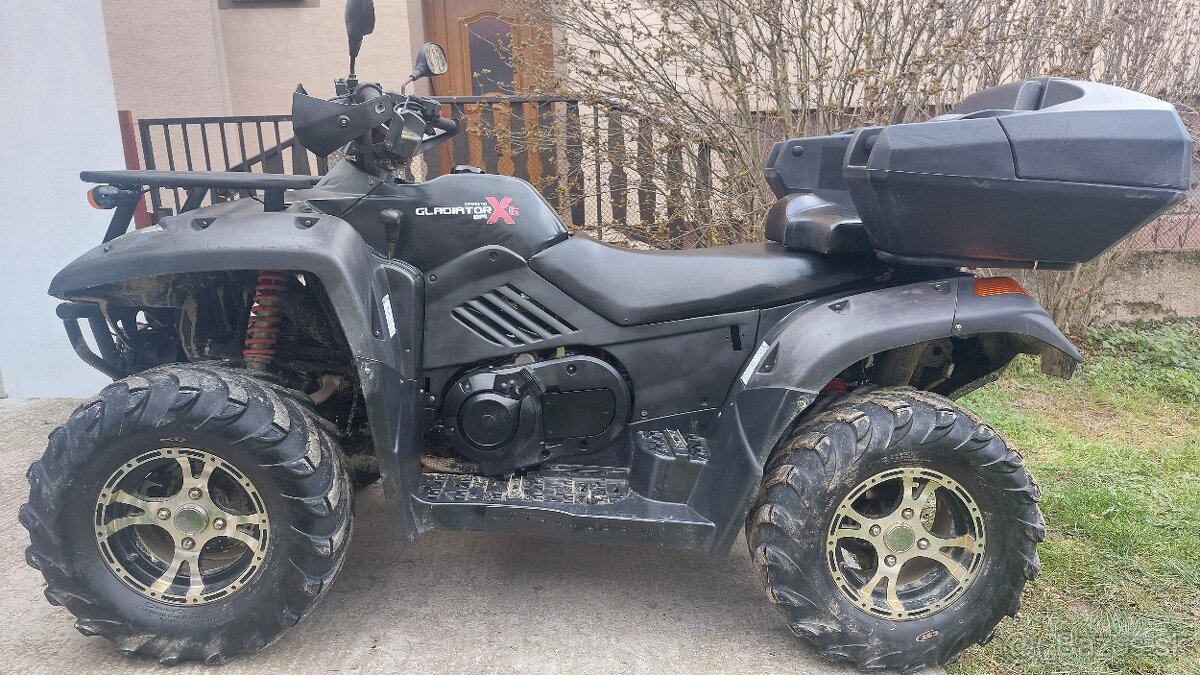 Cf moto Gladiator x6 efi long