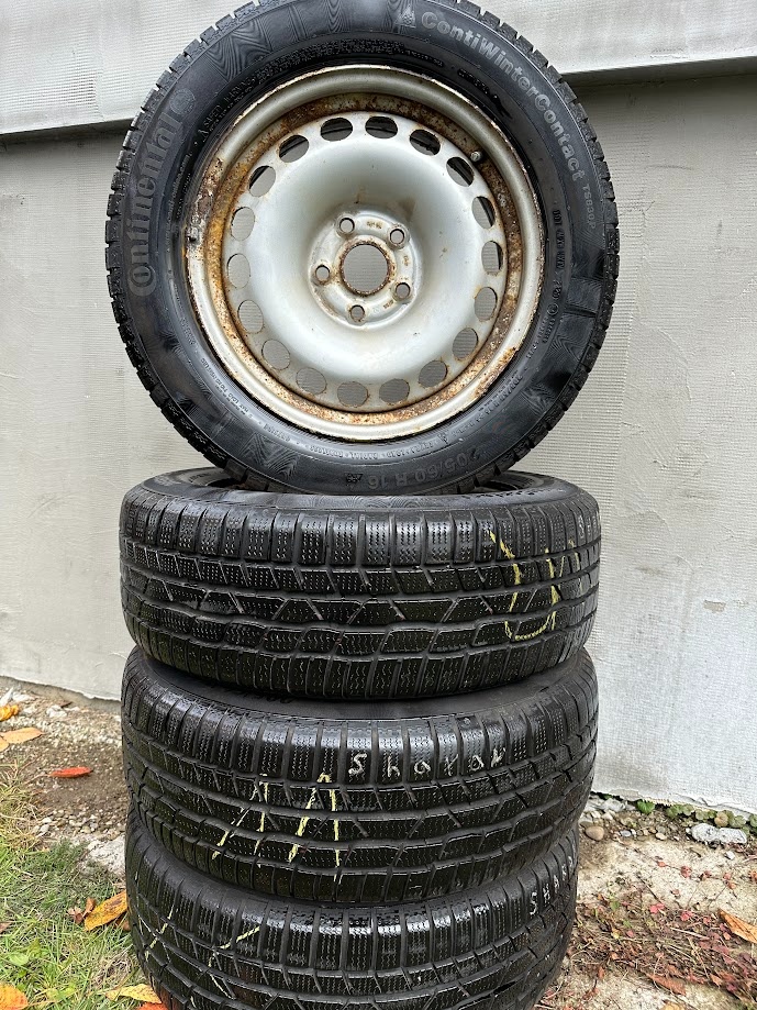 Plechové disky +Zimne pneu Continental 205/60 R16