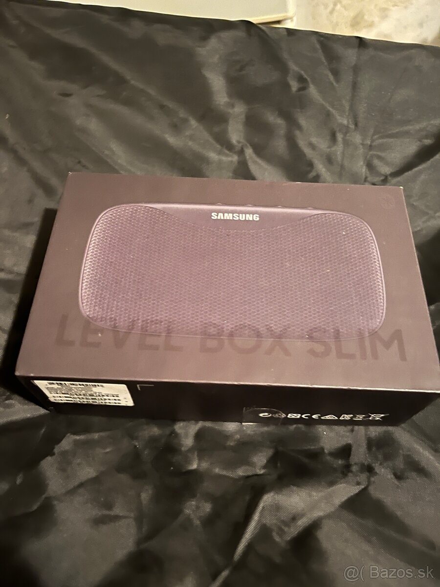 Bluetooth reproduktor Samsung Level Box Slim Black