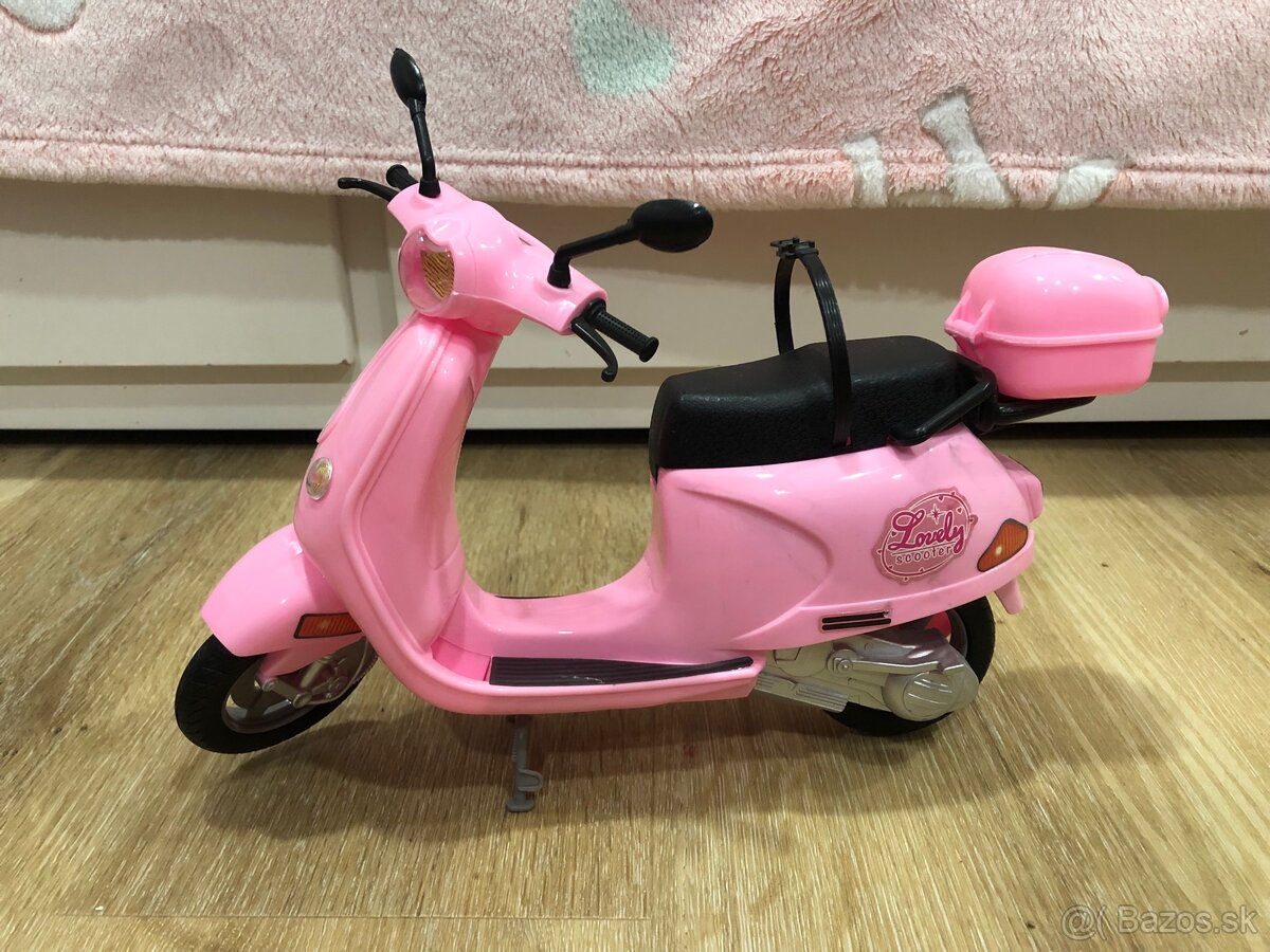 Barbie motorka