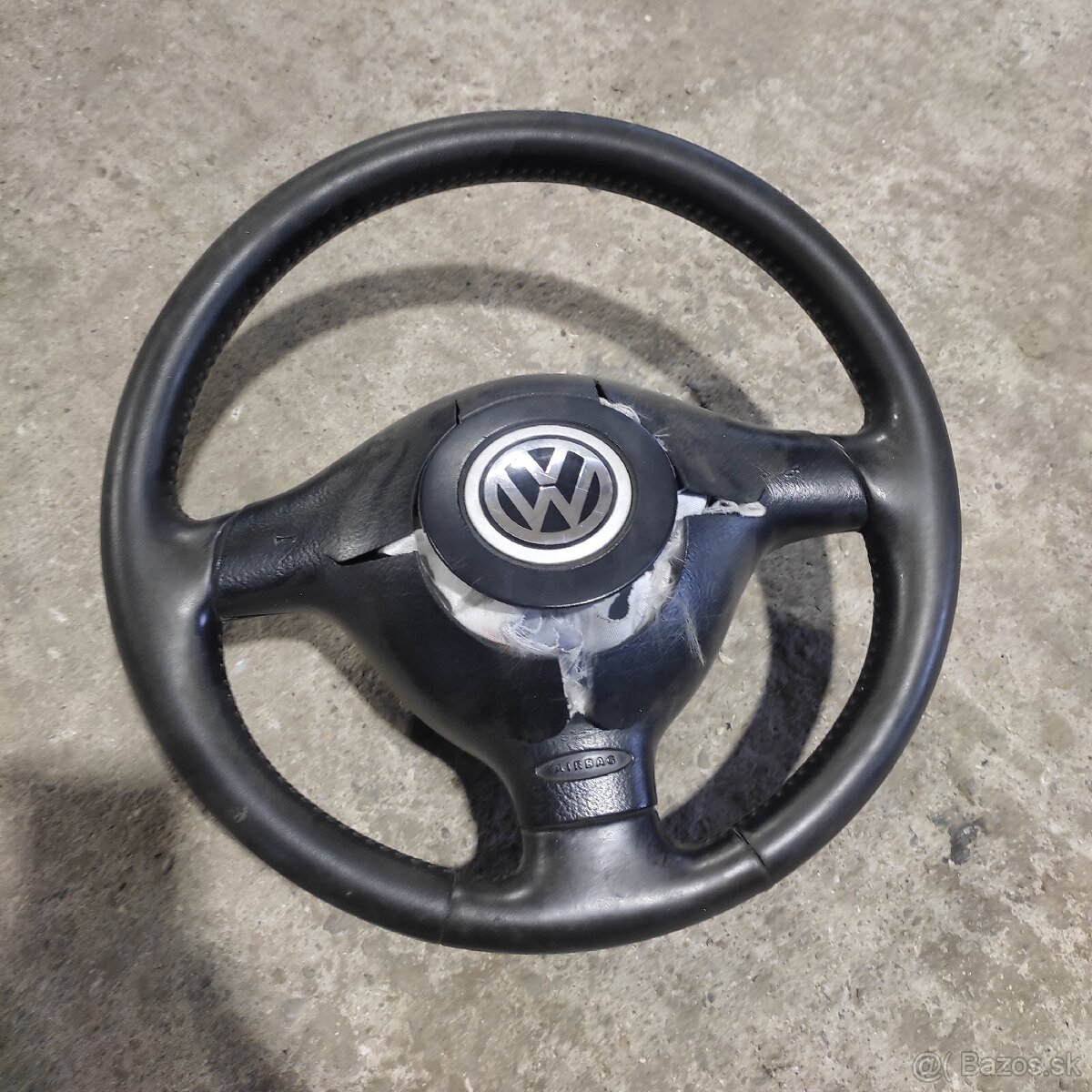 Predám volant Volkswagen golf 4 bez airbagu